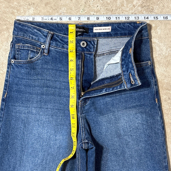 BCBGeneration Blue High Rise Wide Leg Jeans Women’s Size 7 / 28 Zipper Fly - Picture 6 of 14